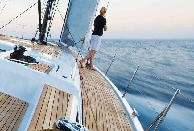 Grand Soleil 54 - 1b.jpg
